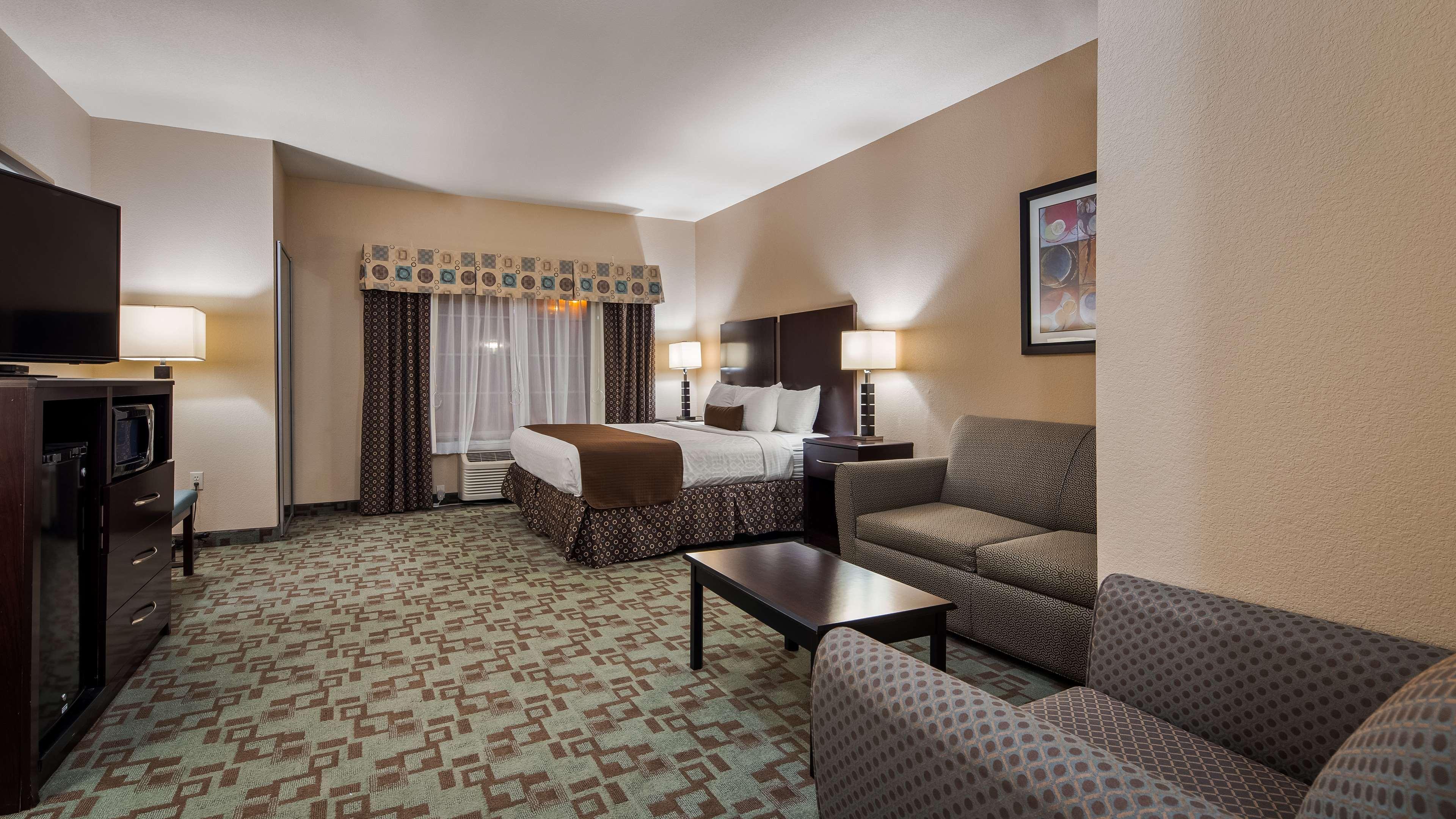 Best Western Plus Eastgate Inn & Suites Вічіта Екстер'єр фото