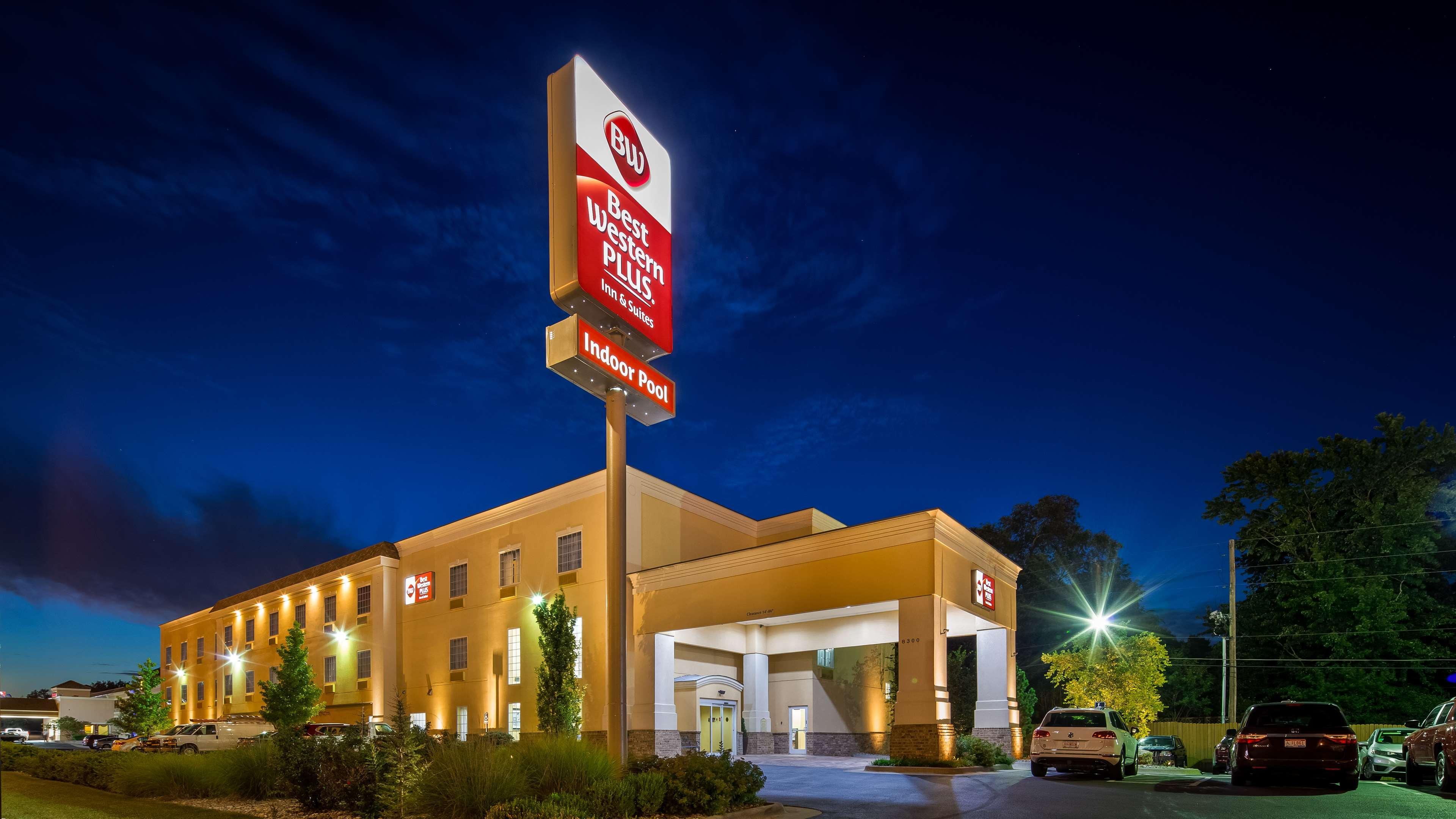 Best Western Plus Eastgate Inn & Suites Вічіта Екстер'єр фото